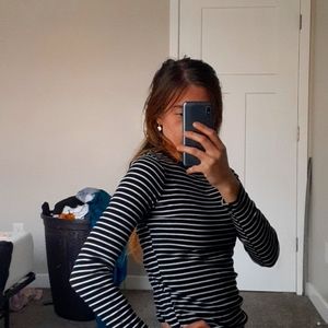 Stripped black and white long sleeved shirt